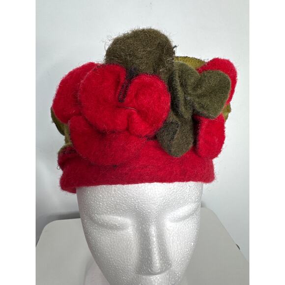 Vintage 1990s Italian Felt Rose Statement Hat Platania Wool Blend main image 10